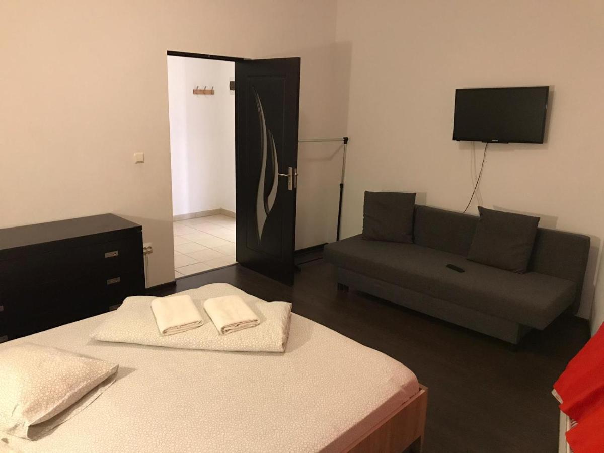 La Nuc Residence Brasov Bagian luar foto