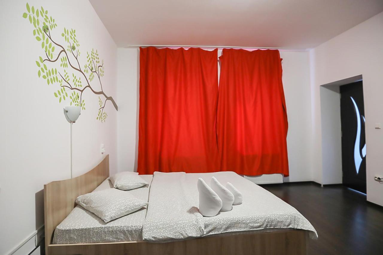 La Nuc Residence Brasov Bagian luar foto