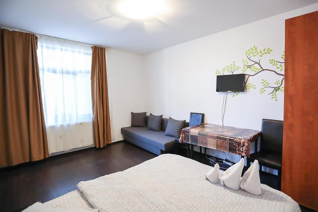 La Nuc Residence Brasov Bagian luar foto